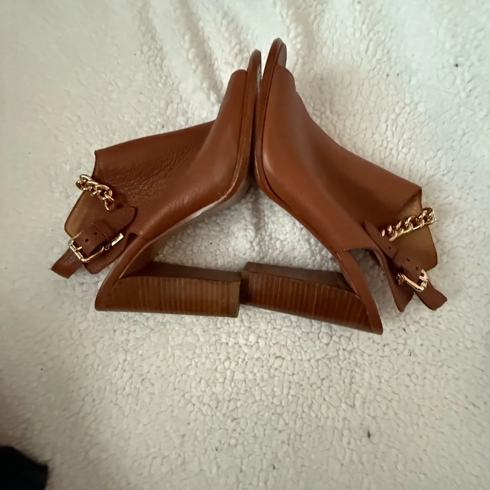Coach block cognac peep toe pump heels with chain